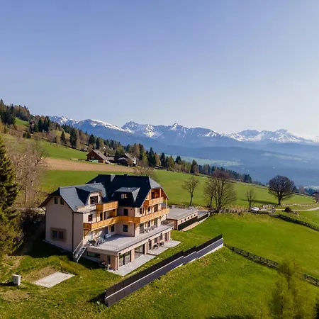 Lägenhet Laerchenhof 303 *