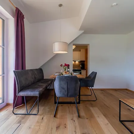 Apartment Laerchenhof 303